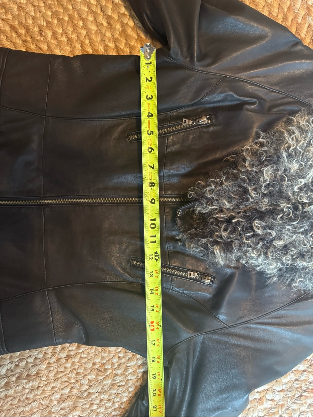 Danier Genuine Leather Coat Women’s M Grey Shearling Fur Collar Zip Jacket - Picture 12 of 12